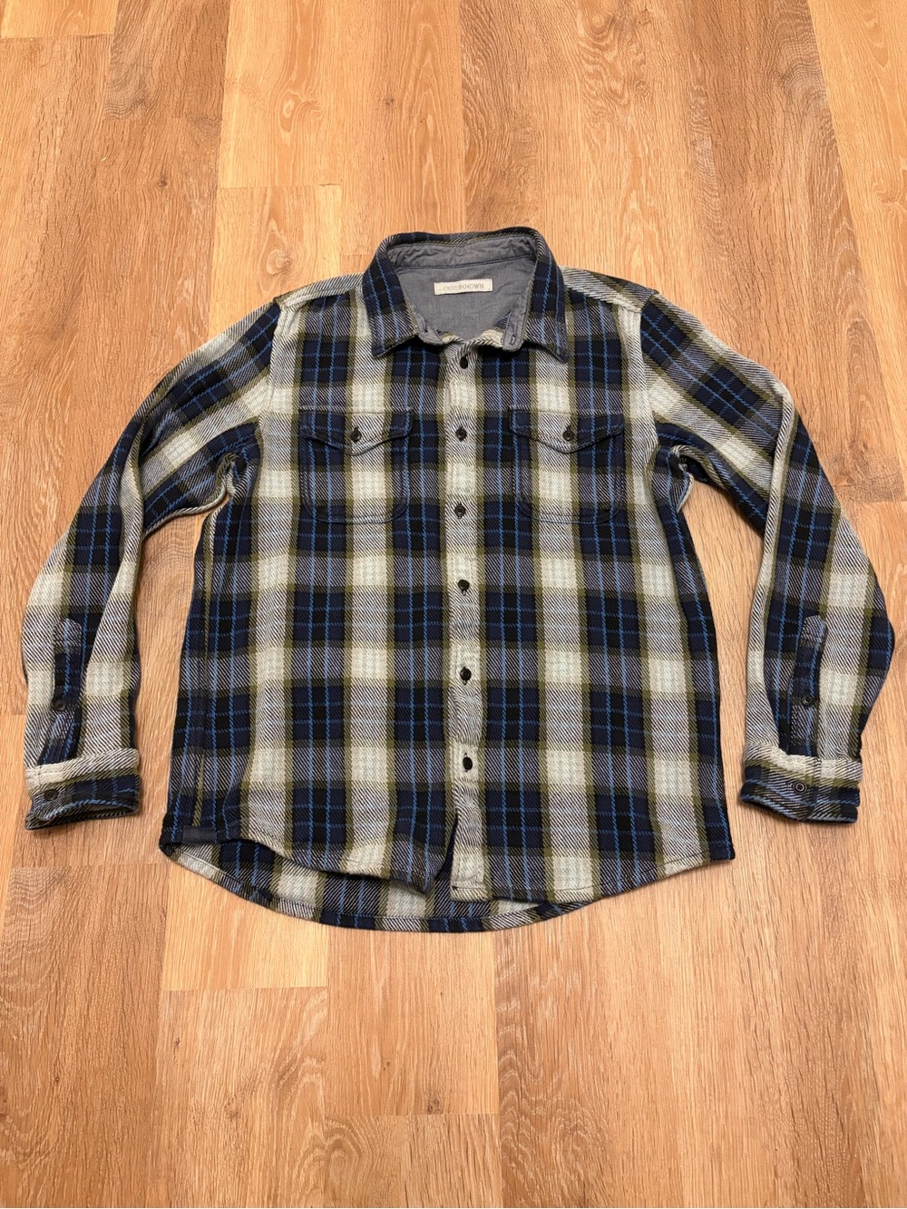 Outerknown Blanket Shirt – Navy/Olive Plaid Flannel – Size L Cabincore Winter